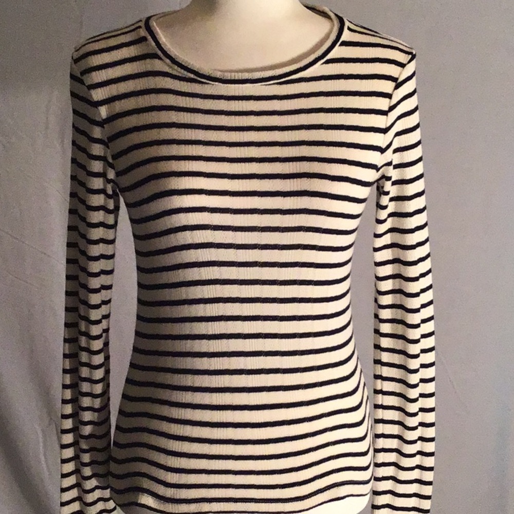 American Eagle Top - image 2